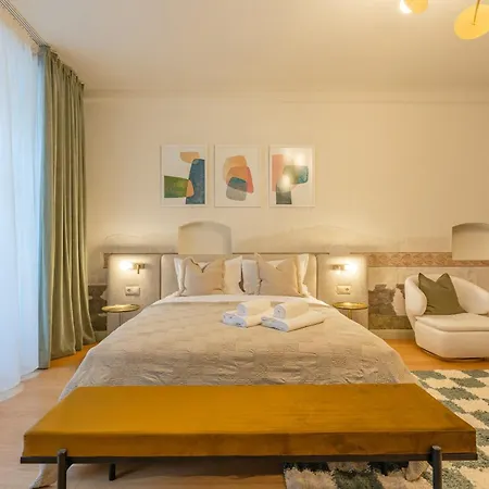 Muresenilor 9 Boutique - Old Town * Brasov