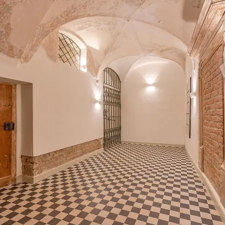 Muresenilor 9 Boutique - Old Town Aparthotel *